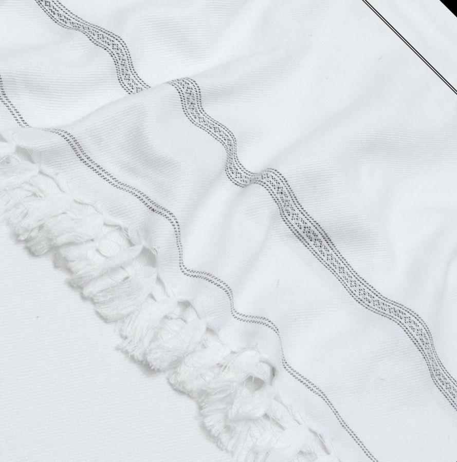 J. Luxurious White Wool Shawl - Stylish and Versatile 1 Pc